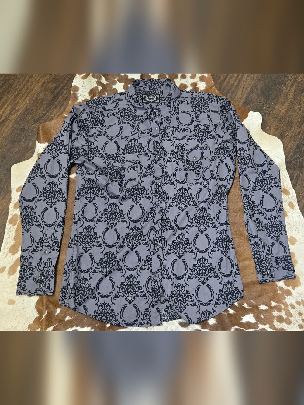 Women’s Gray Button-Down Shirt with Black Horseshoe And Damascus Print